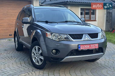 Позашляховик / Кросовер Mitsubishi Outlander 2008 в Коломиї