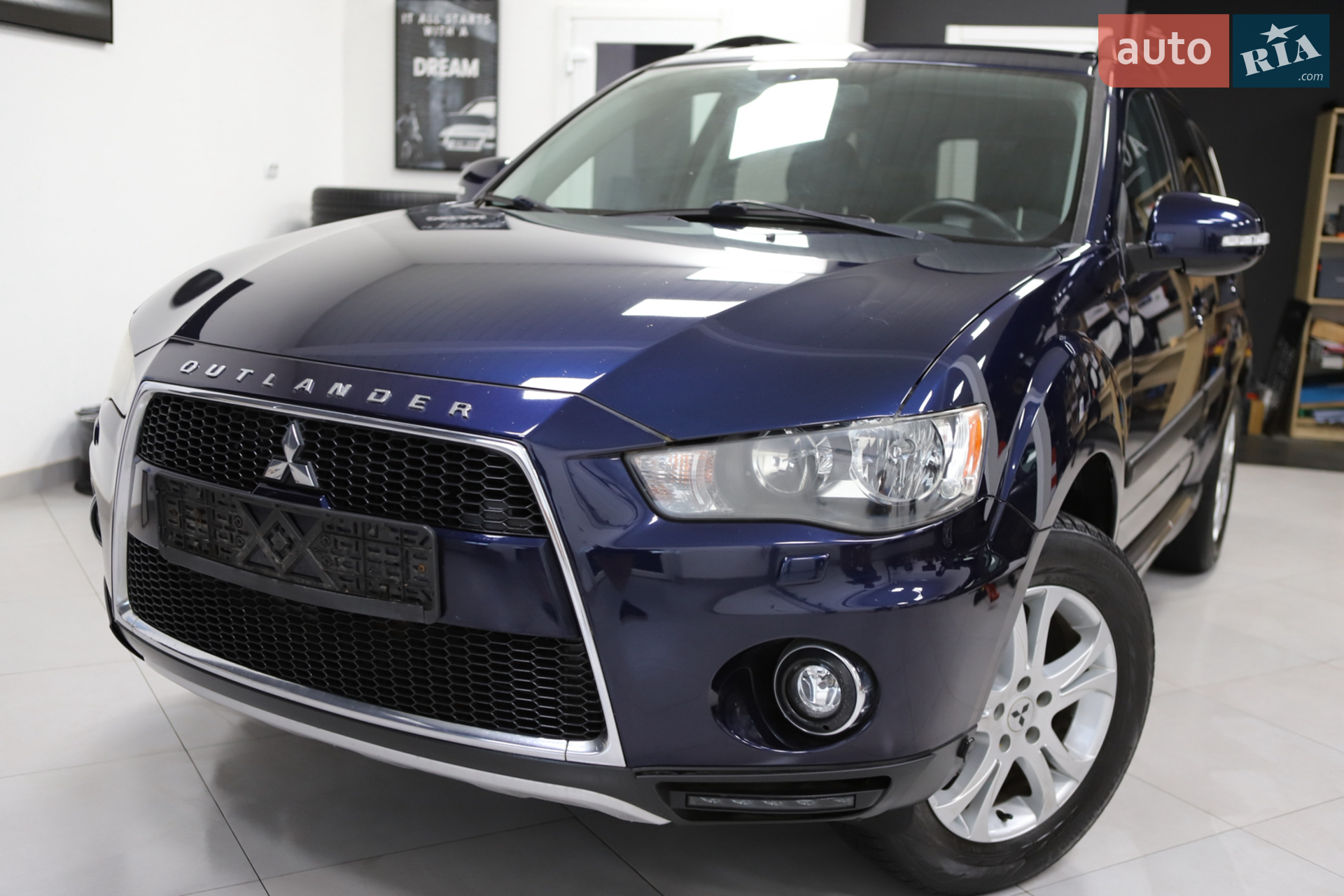 2012 Mitsubishi Outlander - мініатюра 13