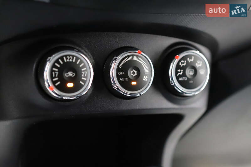 Позашляховик / Кросовер Mitsubishi Outlander 2012 в Дрогобичі