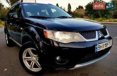Позашляховик / Кросовер Mitsubishi Outlander 2006 в Миколаєві