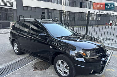 Внедорожник / Кроссовер Mitsubishi Outlander 2005 в Одессе