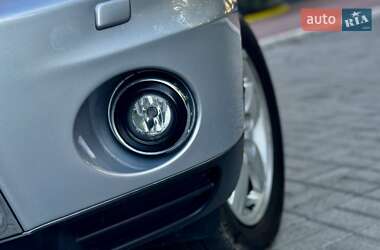 Внедорожник / Кроссовер Mitsubishi Outlander 2009 в 