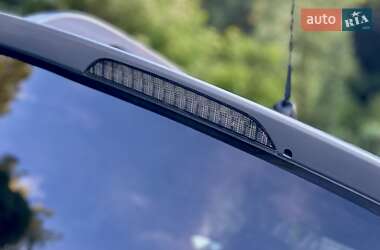 Внедорожник / Кроссовер Mitsubishi Outlander 2009 в 