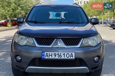 Внедорожник / Кроссовер Mitsubishi Outlander 2009 в 