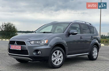 Позашляховик / Кросовер Mitsubishi Outlander 2010 в Радивиліві