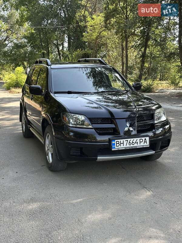 Mitsubishi Outlander 2007