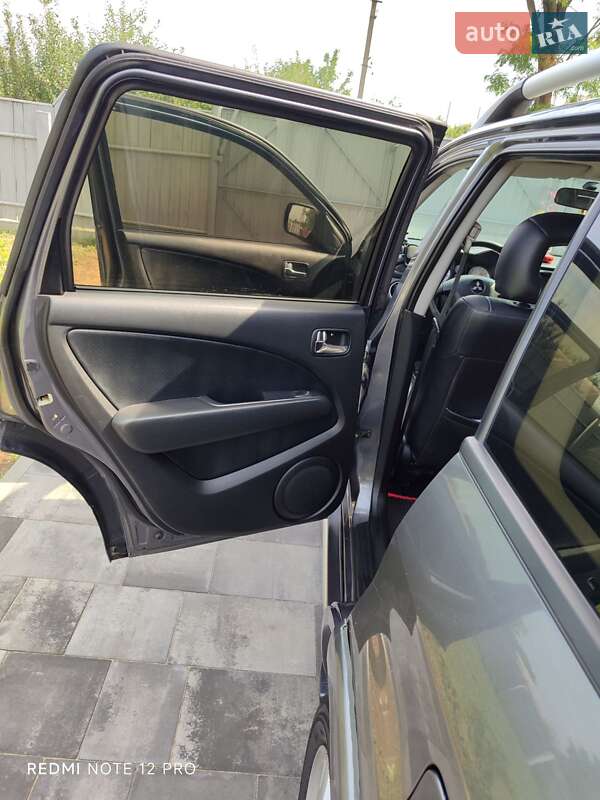 Внедорожник / Кроссовер Mitsubishi Outlander 2007 в Черкассах фото 5 Внедорожник / Кроссовер Mitsubishi Outlander 2007 в Черкассах