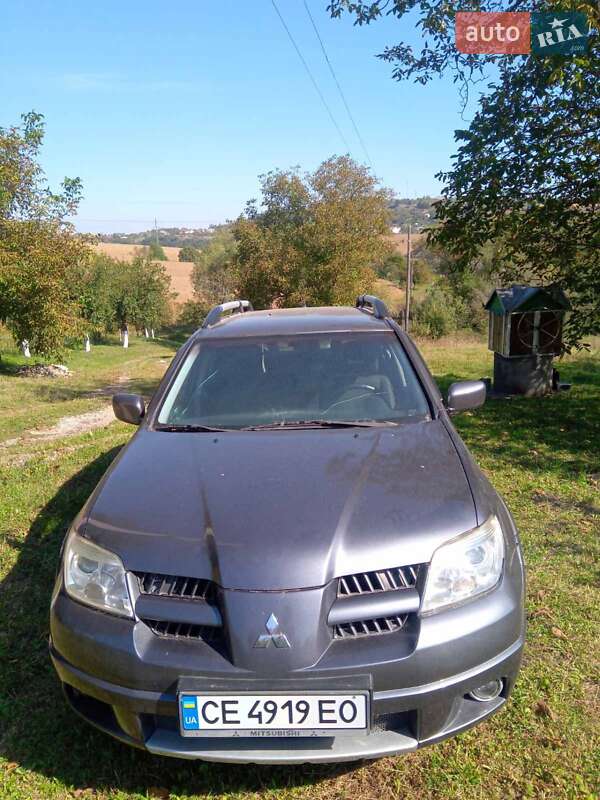 Внедорожник / Кроссовер Mitsubishi Outlander 2008 в Черновцах