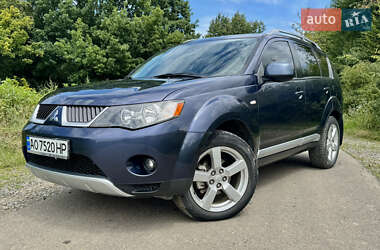 Позашляховик / Кросовер Mitsubishi Outlander 2008 в Хусті