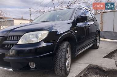 Внедорожник / Кроссовер Mitsubishi Outlander 2005 в Днепре