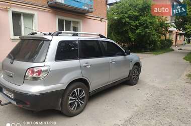 Внедорожник / Кроссовер Mitsubishi Outlander 2006 в 