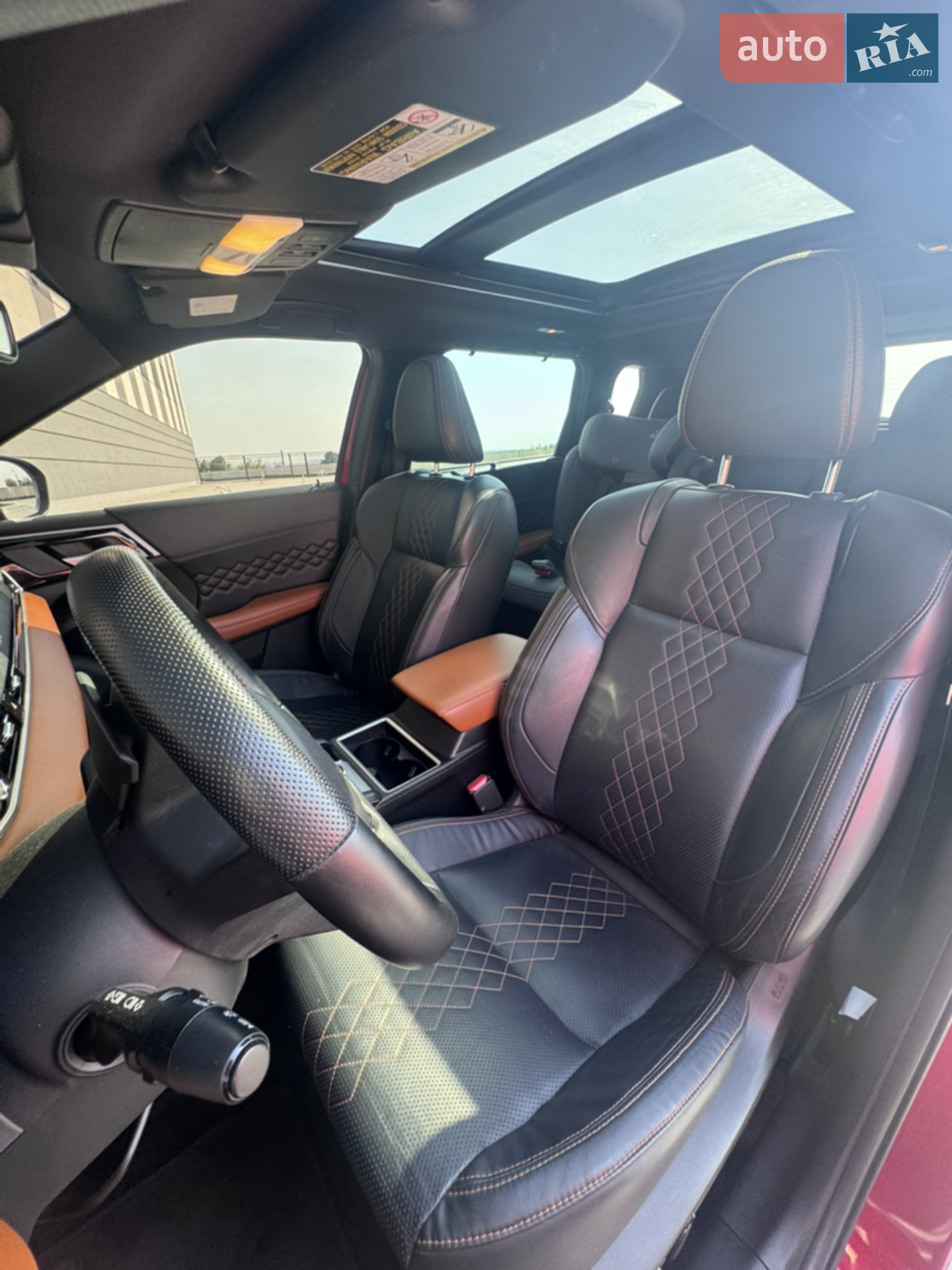 2022 Mitsubishi Outlander - мініатюра 17