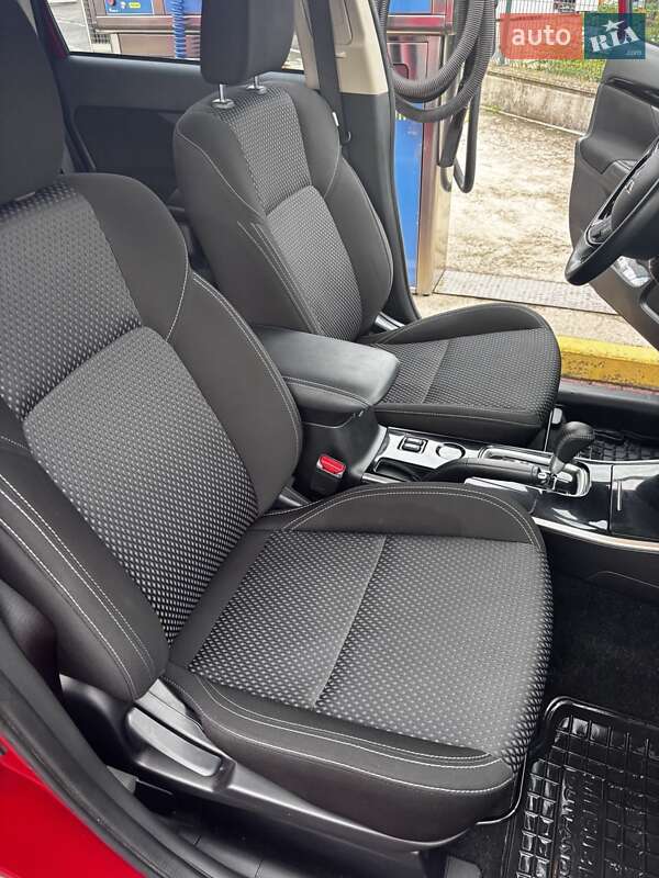 Позашляховик / Кросовер Mitsubishi Outlander 2022 в Вінниці