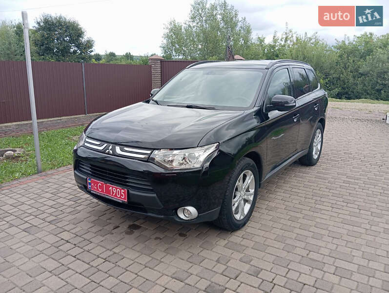 Mitsubishi Outlander 2013