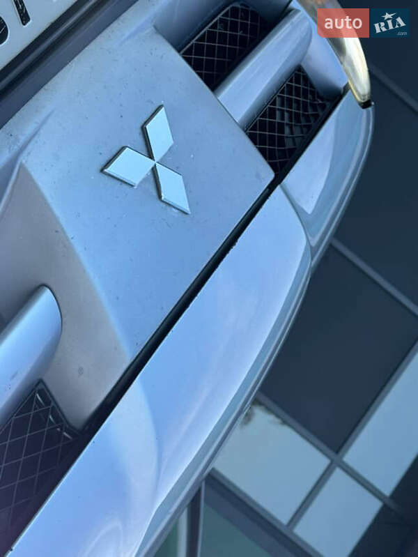 Позашляховик / Кросовер Mitsubishi Outlander 2003 в Дрогобичі фото 34 Позашляховик / Кросовер Mitsubishi Outlander 2003 в Дрогобичі