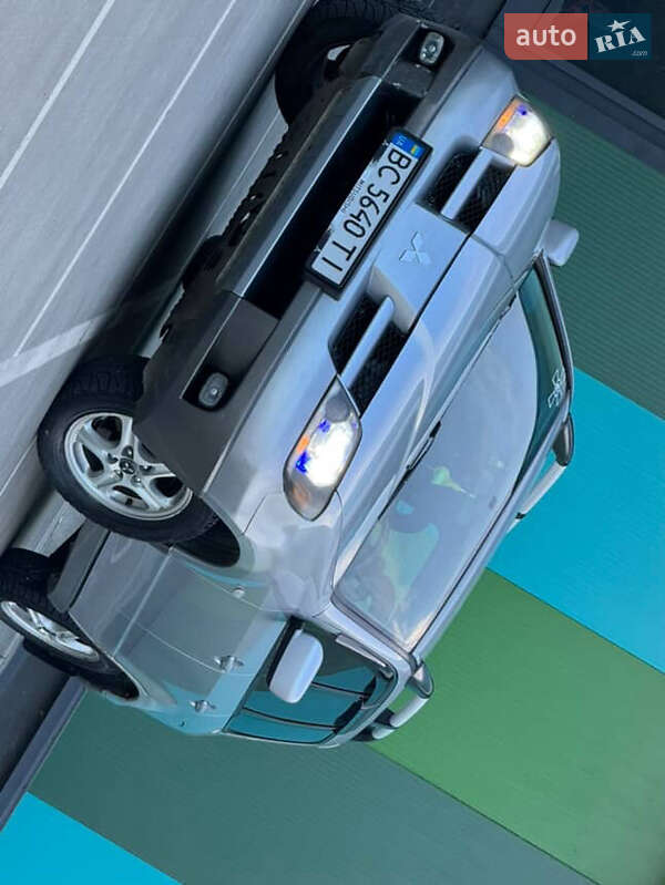 Позашляховик / Кросовер Mitsubishi Outlander 2003 в Дрогобичі фото 38 Позашляховик / Кросовер Mitsubishi Outlander 2003 в Дрогобичі