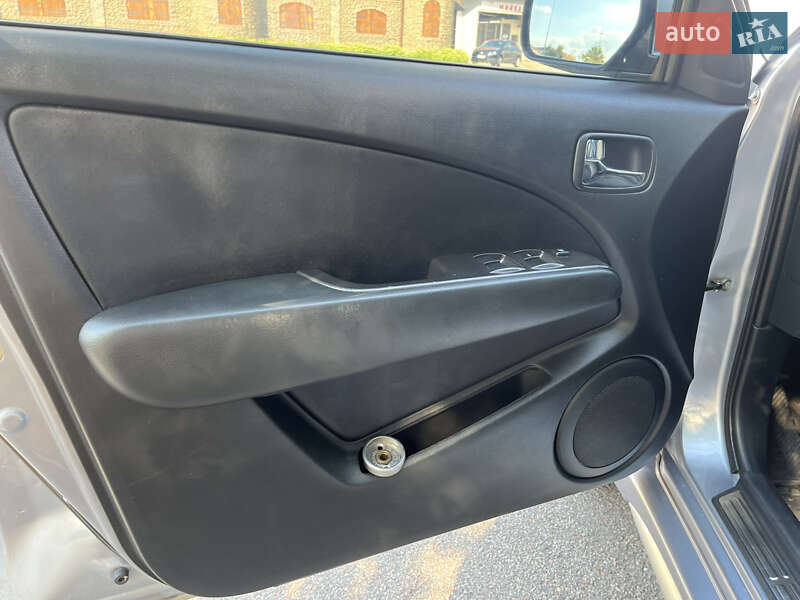 Внедорожник / Кроссовер Mitsubishi Outlander 2008 в Борисполе