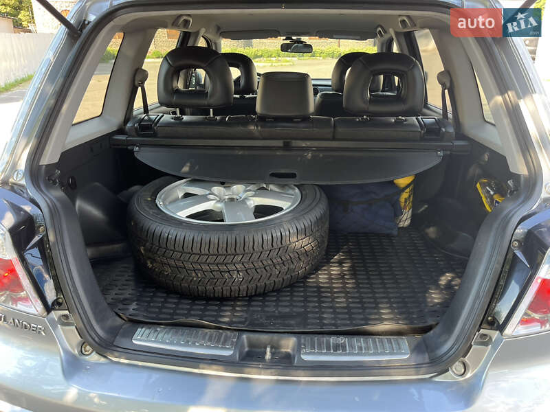 Внедорожник / Кроссовер Mitsubishi Outlander 2008 в Борисполе