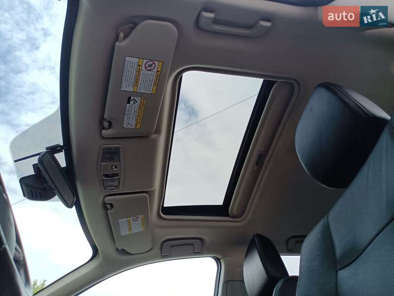 Позашляховик / Кросовер Mitsubishi Outlander 2014 в Чорткові фото 12 Позашляховик / Кросовер Mitsubishi Outlander 2014 в Чорткові