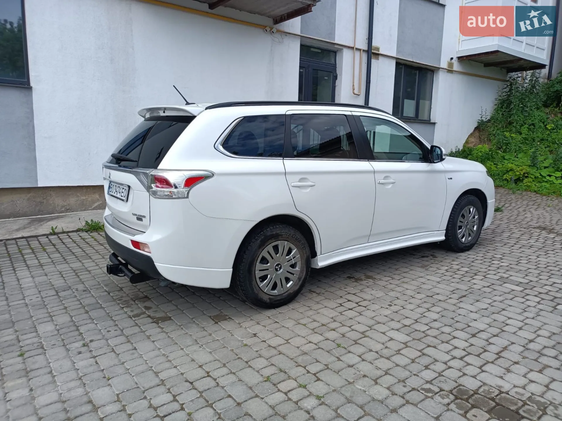 2014 Mitsubishi Outlander - мініатюра 16