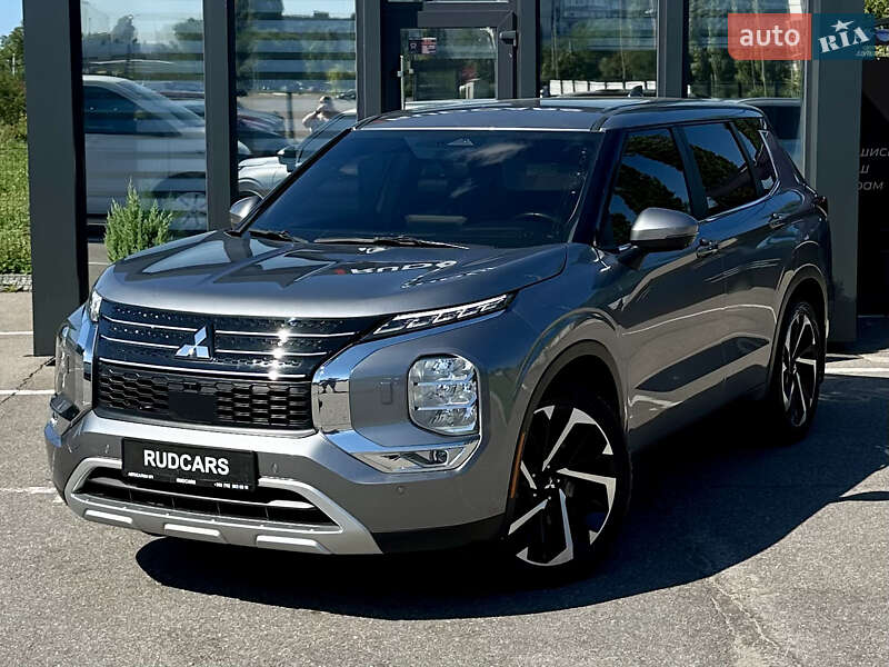 Mitsubishi Outlander 2022
