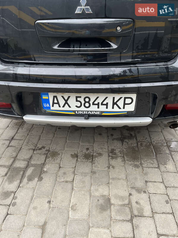Внедорожник / Кроссовер Mitsubishi Outlander 2008 в Харькове