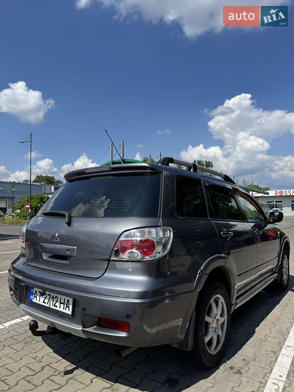 Позашляховик / Кросовер Mitsubishi Outlander 2009 в Івано-Франківську
