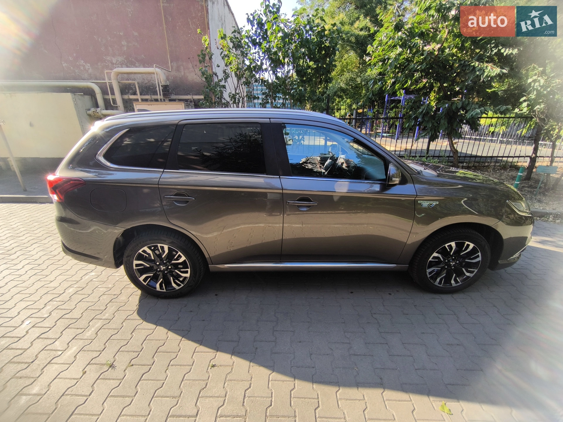 2018 Mitsubishi Outlander - мініатюра 2