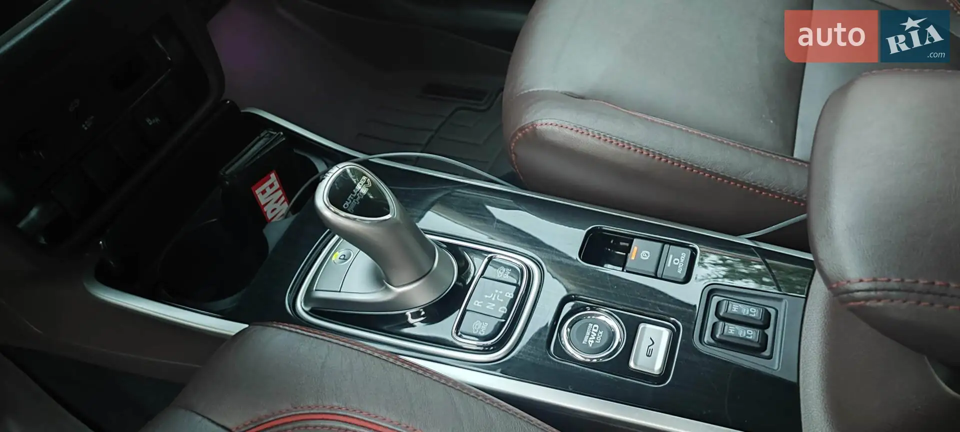 2018 Mitsubishi Outlander - мініатюра 18