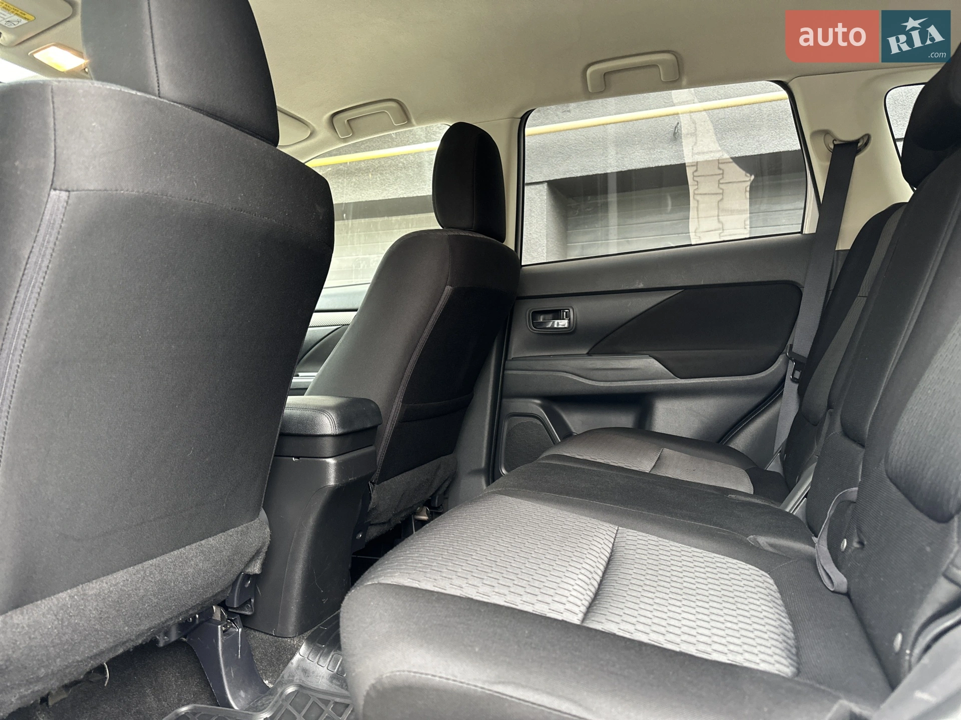 2013 Mitsubishi Outlander - мініатюра 40