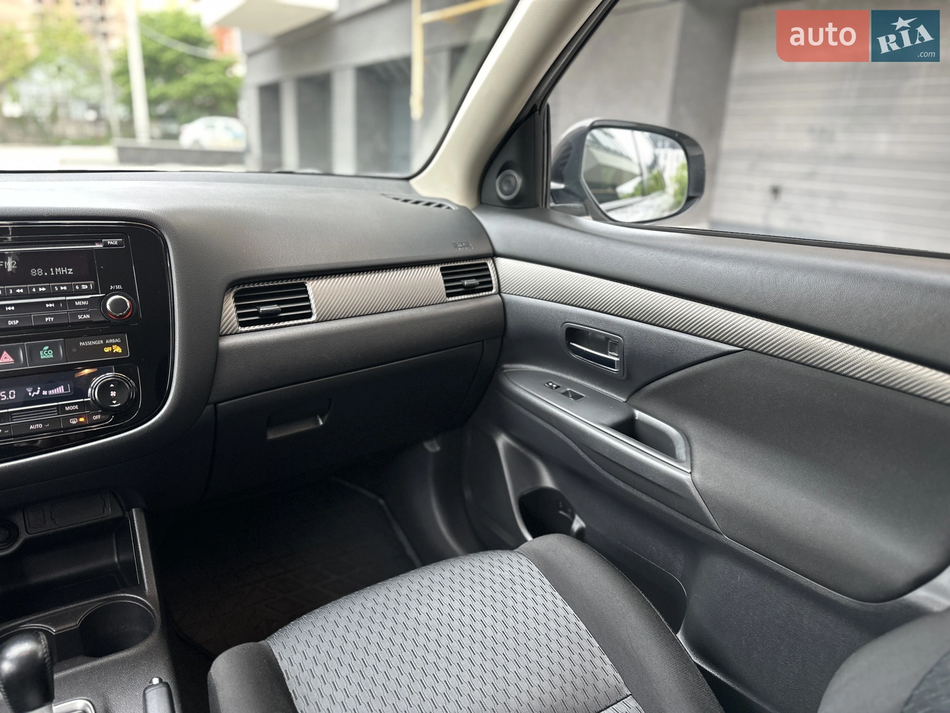 2013 Mitsubishi Outlander - мініатюра 54