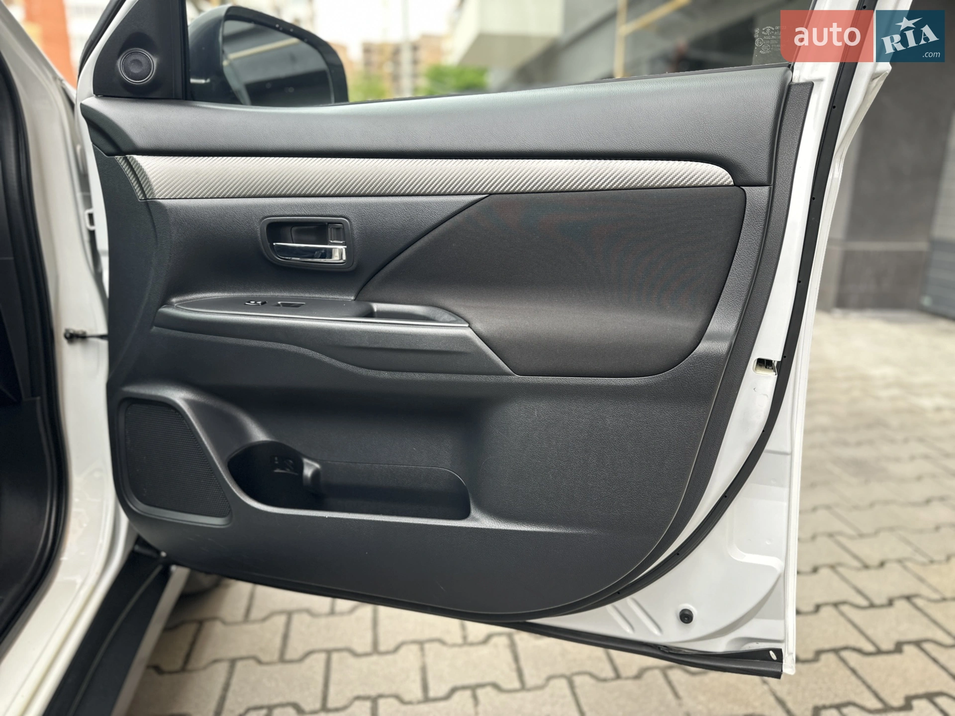 2013 Mitsubishi Outlander - мініатюра 74