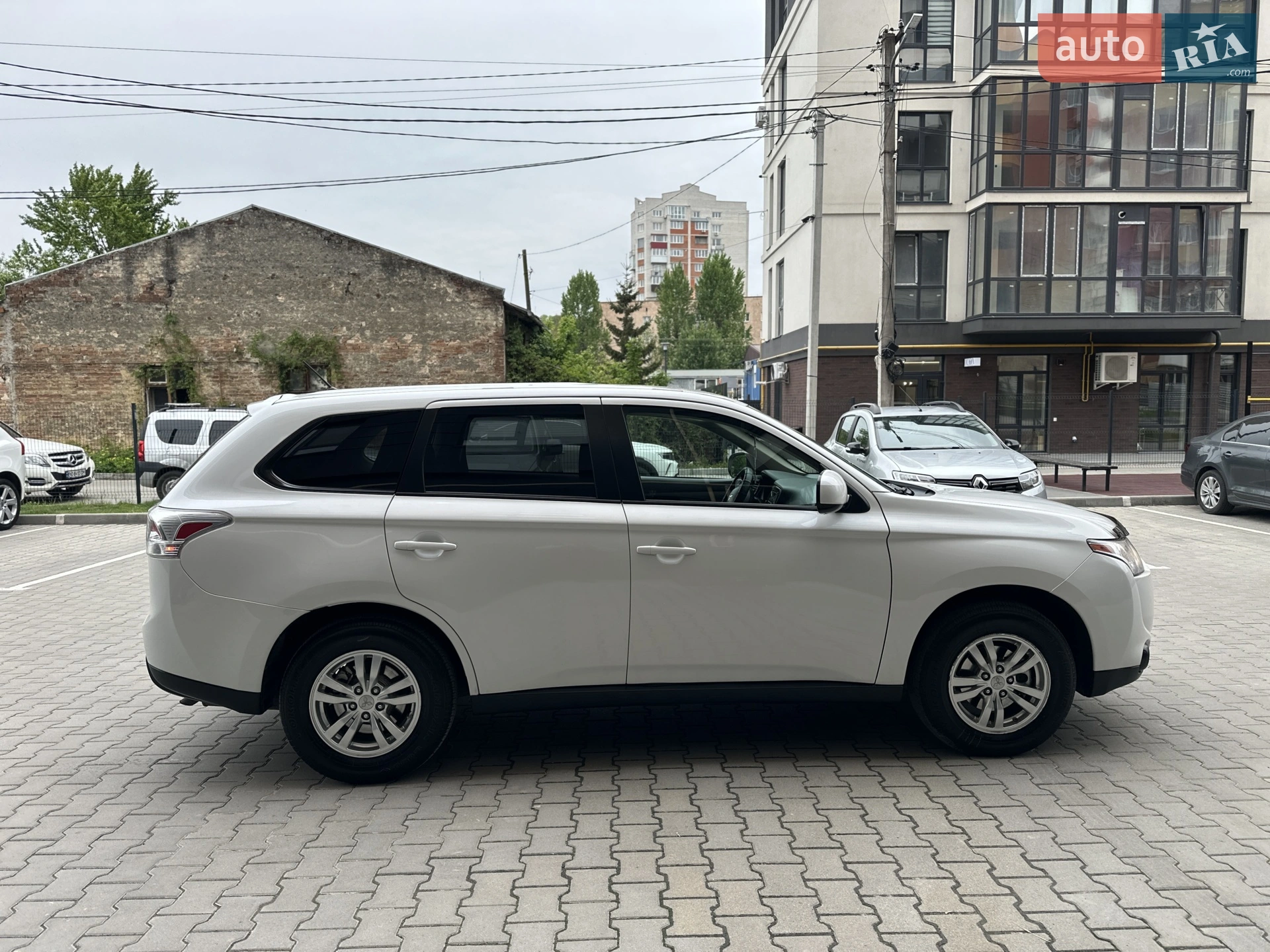 2013 Mitsubishi Outlander - мініатюра 88