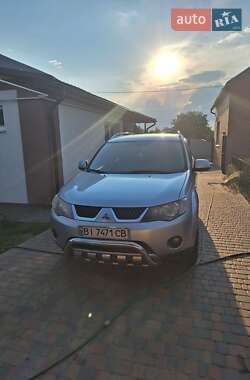 Позашляховик / Кросовер Mitsubishi Outlander 2008 в Полтаві