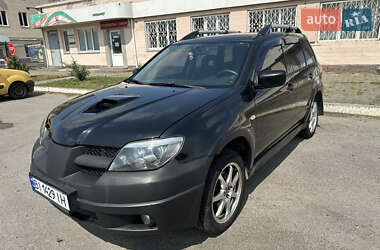 Внедорожник / Кроссовер Mitsubishi Outlander 2005 в 