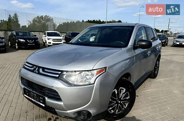 Позашляховик / Кросовер Mitsubishi Outlander 2014 в Львові