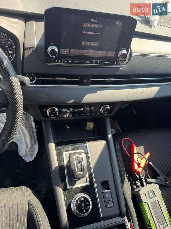 Внедорожник / Кроссовер Mitsubishi Outlander 2022 в Львове