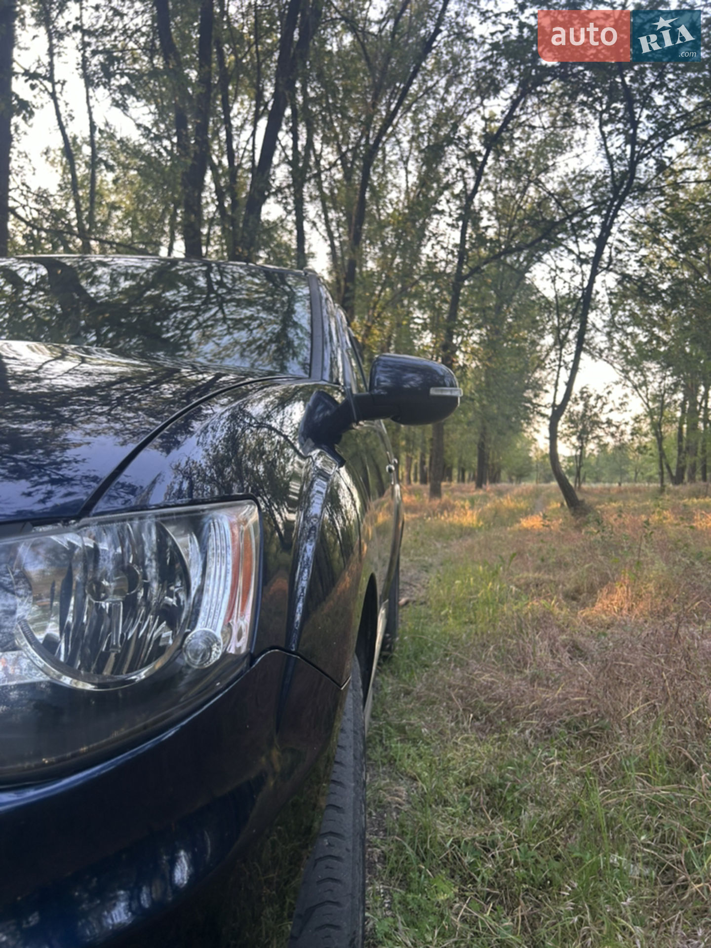 2010 Mitsubishi Outlander - мініатюра 2