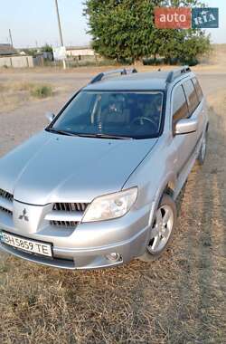 Внедорожник / Кроссовер Mitsubishi Outlander 2008 в Болграде