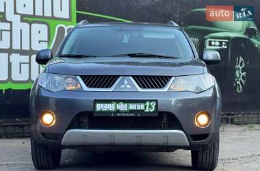 Внедорожник / Кроссовер Mitsubishi Outlander 2008 в 