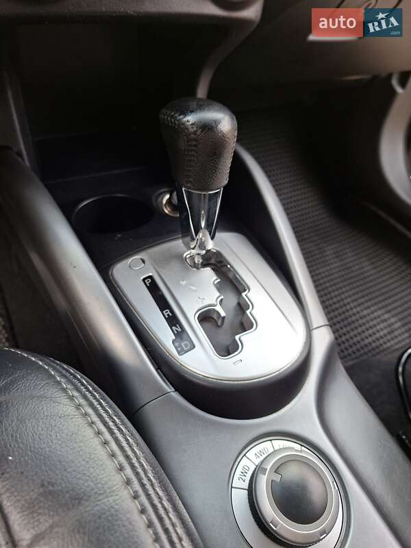 Позашляховик / Кросовер Mitsubishi Outlander 2010 в Чернігові