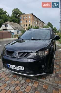 Внедорожник / Кроссовер Mitsubishi Outlander 2008 в Киеве