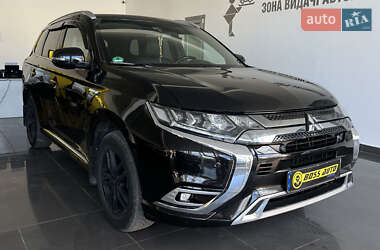 Внедорожник / Кроссовер Mitsubishi Outlander 2019 в Шептицькому