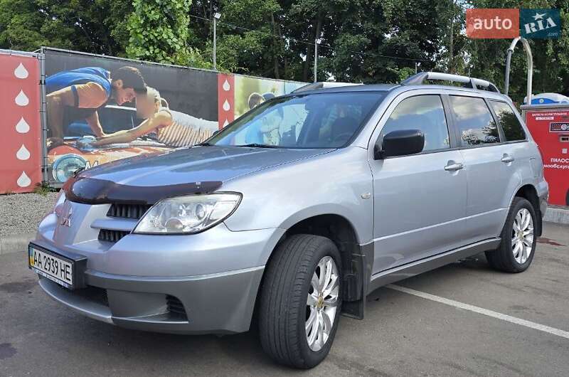 Mitsubishi Outlander 2008