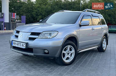 Внедорожник / Кроссовер Mitsubishi Outlander 2005 в Одессе