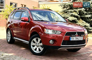 Внедорожник / Кроссовер Mitsubishi Outlander 2011 в Харькове