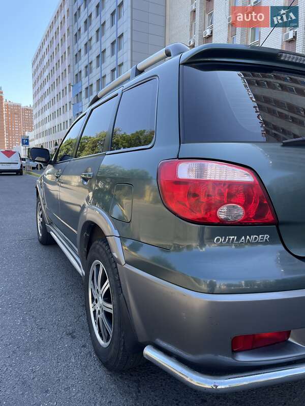 Позашляховик / Кросовер Mitsubishi Outlander 2006 в Одесі фото 7 Позашляховик / Кросовер Mitsubishi Outlander 2006 в Одесі