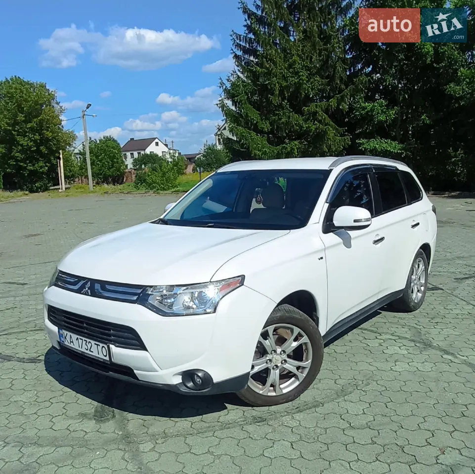 2014 Mitsubishi Outlander - мініатюра 24