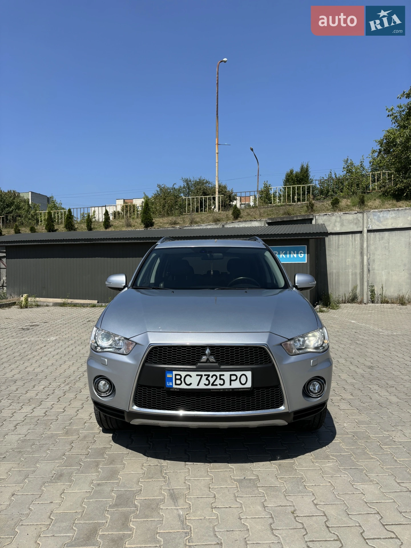 2010 Mitsubishi Outlander - мініатюра 2