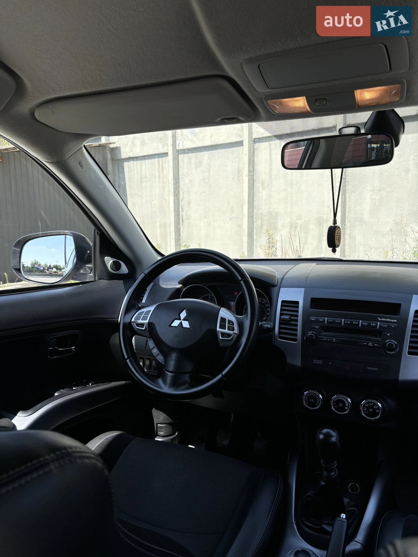 2010 Mitsubishi Outlander - мініатюра 6